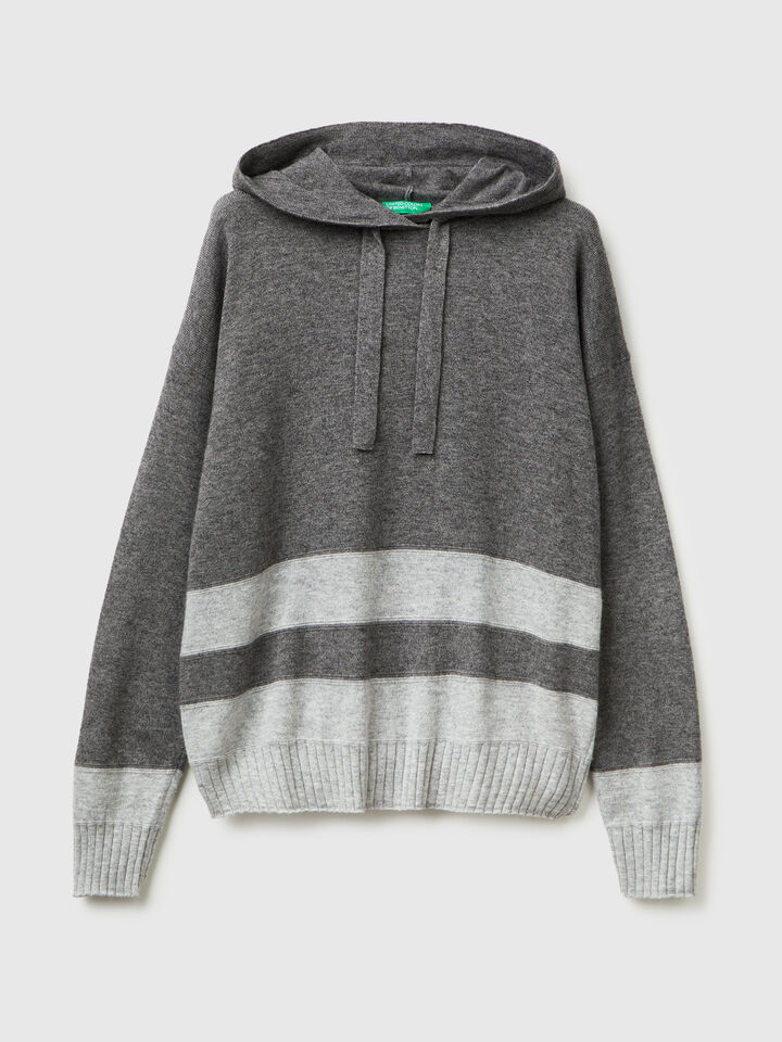 SWEATER W/HOOD Women image number 5